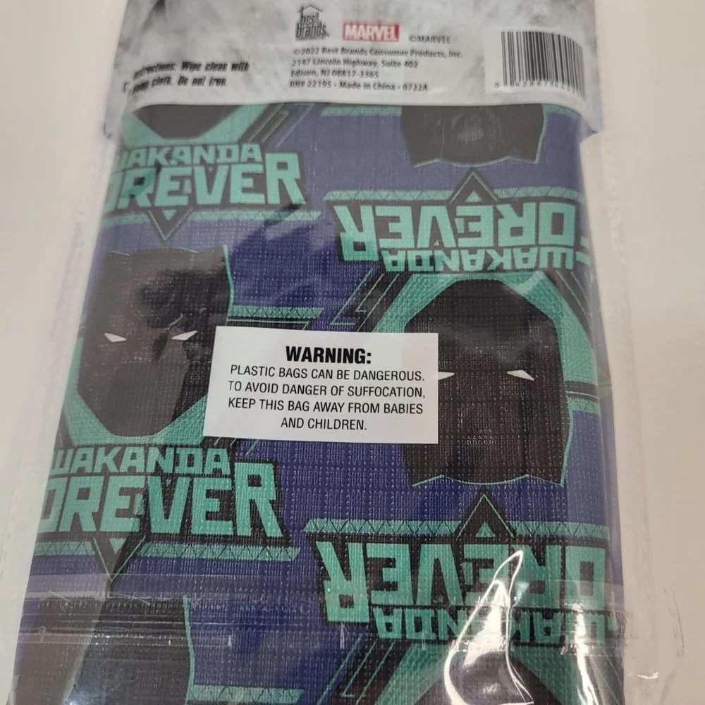 Wakanda Forever‎ Black Panther Tablecloth 52x70 Marvel Party Decor NEW
